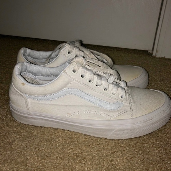 white old skool vans womens